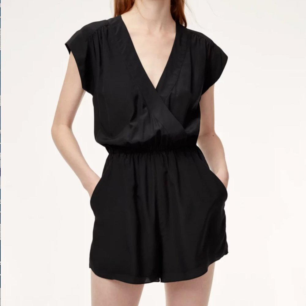 Aritzia Babaton 100% Silk Corbett Romper Black Size S.
